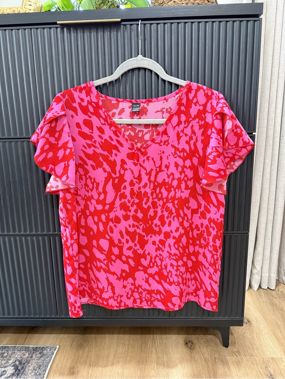 Red and Pink V-Neck Flutter Sleeve Blouse - small